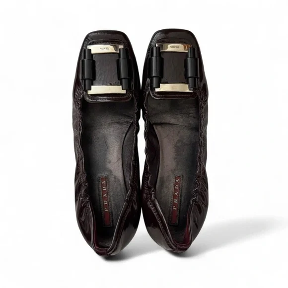 Prada flats - Picture 2 of 7